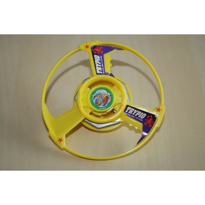 Beyblade Trypio  A-18 (gebruikt) 